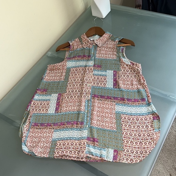 Rose + Olive Shirt Boho Patchwork Print Sleeveless Button Down Blouse Size M - Picture 4 of 8